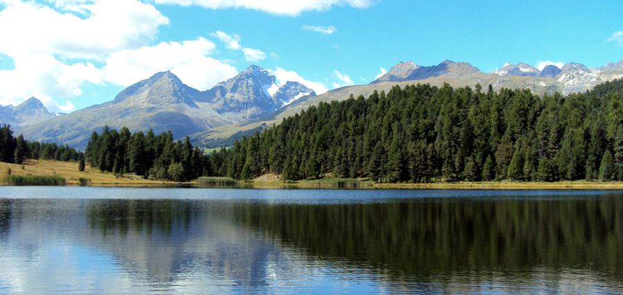 Panorama mit Alpensee
